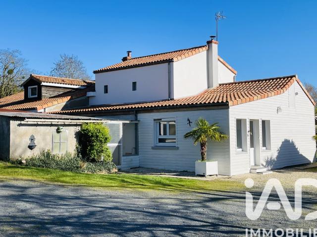 Maison vente à Cholet, Montilliers