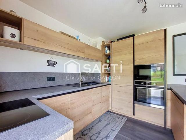 Maison vente à Rouen, Barentin