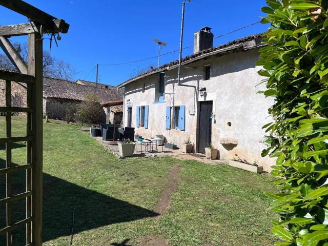Maison vente à Les Petites Clauderies, Brux