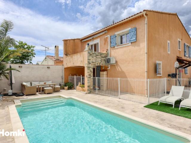 Maison vente à Arrondissement de Toulon, La Londe-les-maures