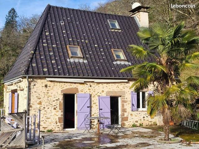Maison vente à Mauriac, Saint-chamant