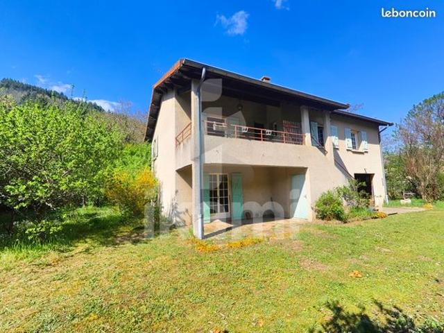 Maison vente à Tournon-sur-Rhône, Vocance