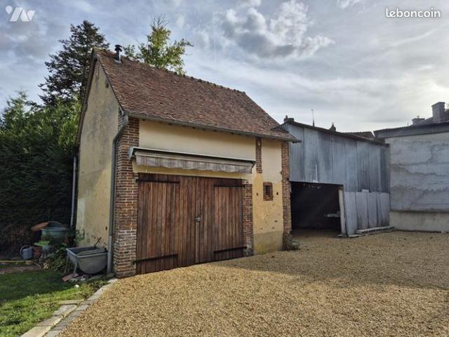 Maison vente à La Ferrière-au-Doyen, Orne