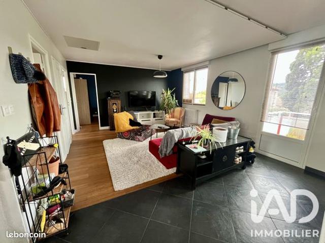 Maison vente à Riom, Mozac