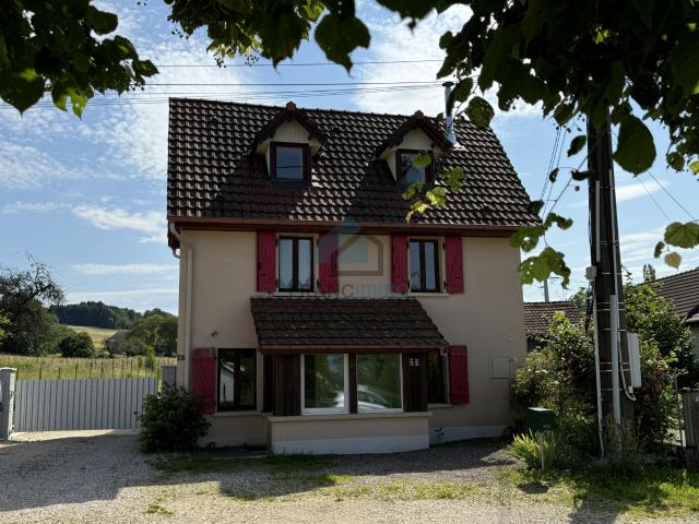 Maison vente à Montbéliard, Montécheroux