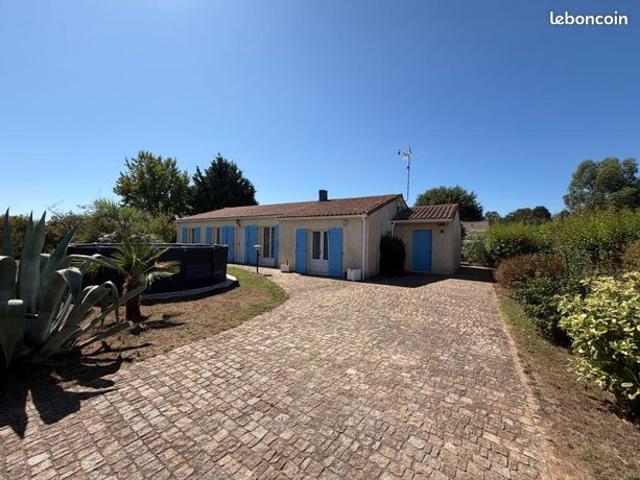 Maison vente à Saintes, Saint-andré-de-lidon