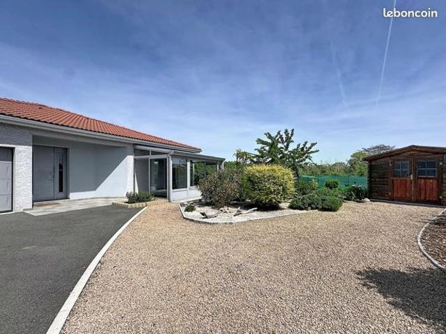 Maison vente à Riom, Mozac