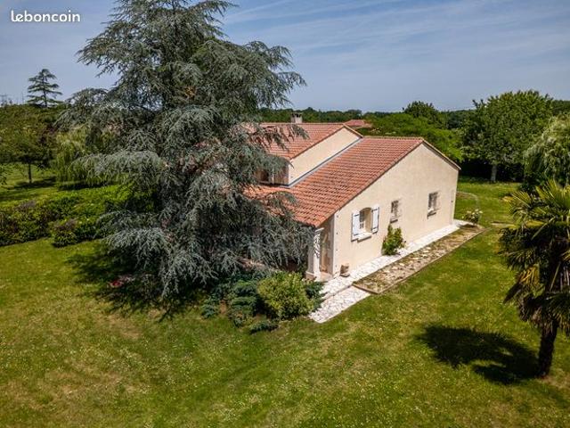 Maison vente à Saintes, La Chapelle-des-pots
