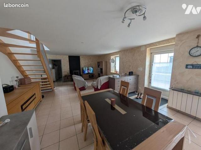 Maison vente à Guingamp, Bretagne