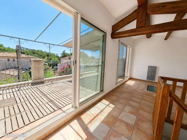 Maison vente à Arles, Bouches-du-Rhône