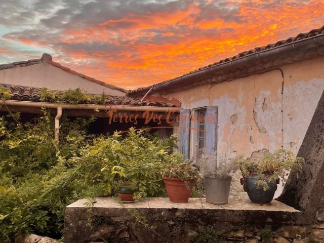 Maison vente à Nîmes, Moulézan
