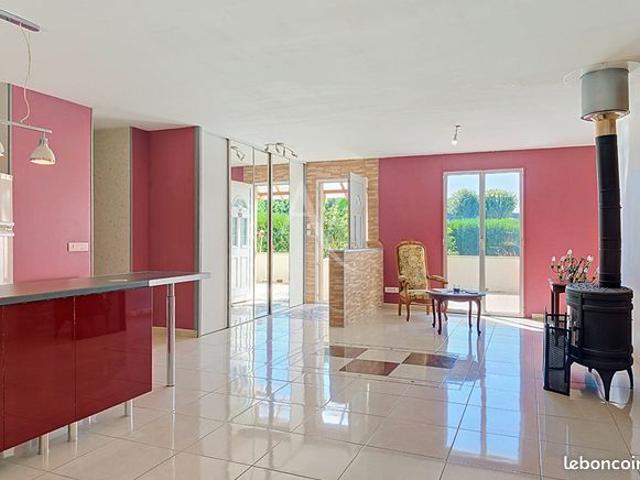 Maison vente à Bernay, Crosville-la-vieille