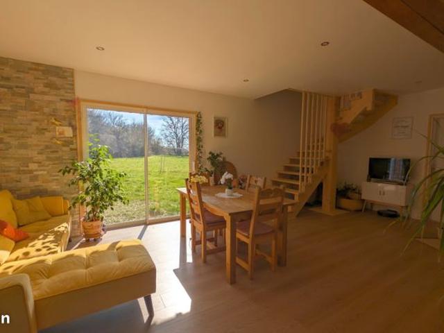 Maison vente à Bio, Lot