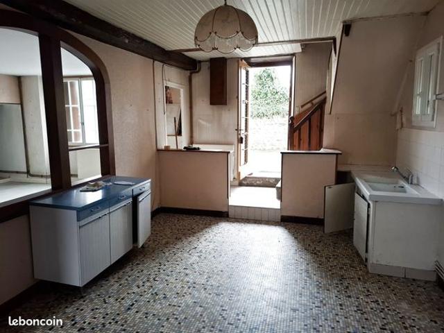 Maison vente à Bellac, Le Dorat