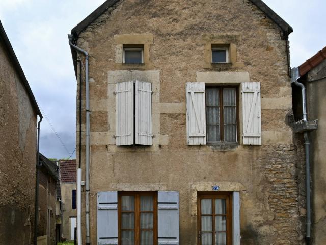 Maison vente à Avallon, L'isle-sur-serein