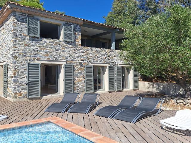 Maison vente à Arrondissement de Draguignan, Roquebrune-sur-argens