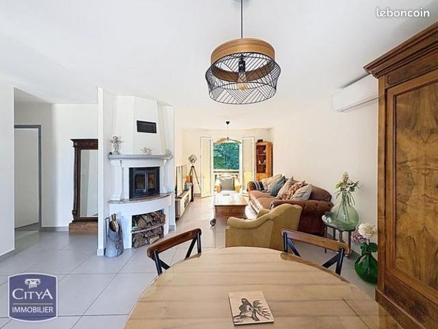 Maison vente à Brive-la-Gaillarde, Ussac