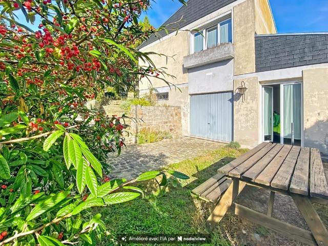Maison vente à Champagne, Laon