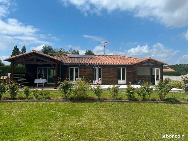 Maison vente à Confolens