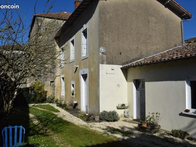 Maison vente à Villefagnan, Charente