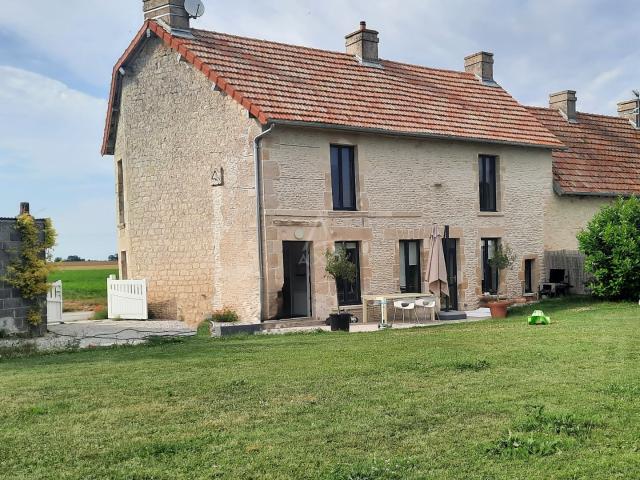 Maison location à Caen, Rots