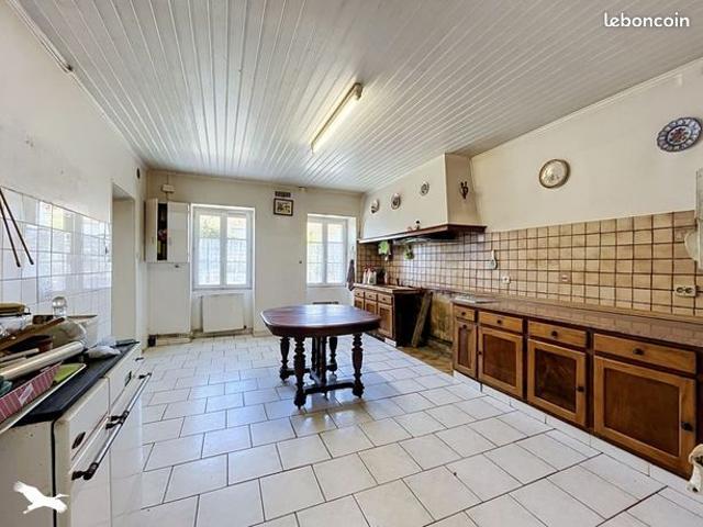 Maison vente à Saintes, Saint-sulpice-d'arnoult