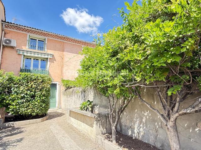 Maison vente à Carpentras, Monteux