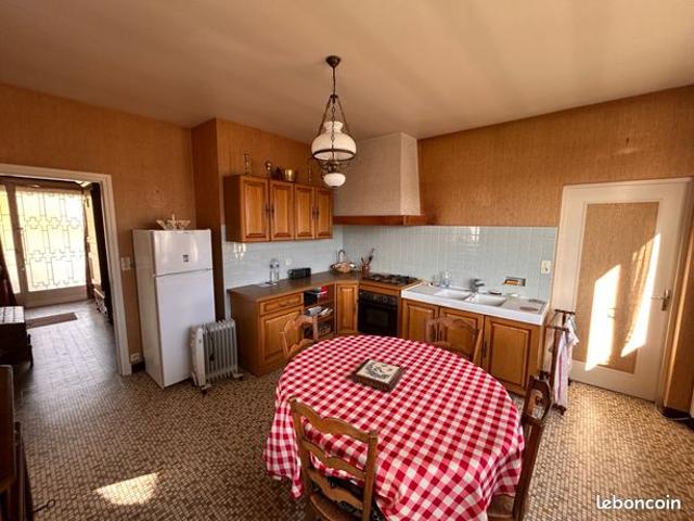 Maison vente à Gourdon, Ussel