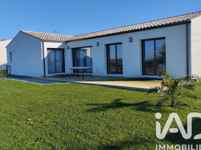 Maison vente à Saintes, Corme-royal