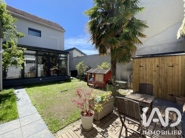 Maison vente à Saint-Germain-en-Laye, Carrières-sur-seine