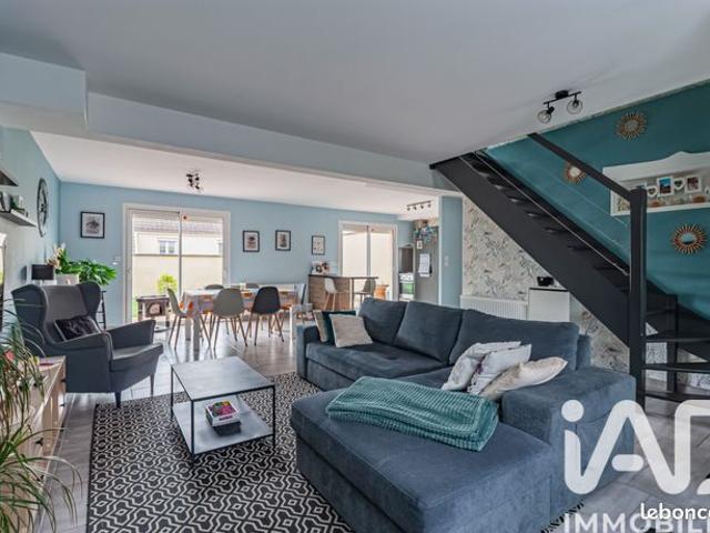 Maison vente à Fontainebleau, Montcourt-fromonville