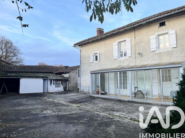 Maison vente à Rochechouart, Oradour-sur-vayres