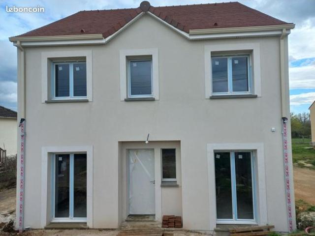 Maison vente à Melun, Pamfou