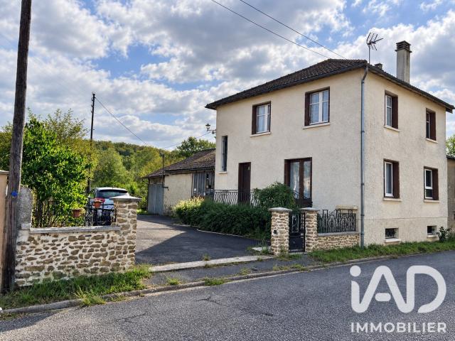 Maison vente à Les Roches, Moussac