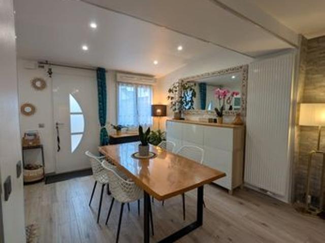Maison vente à Créteil, Villecresnes