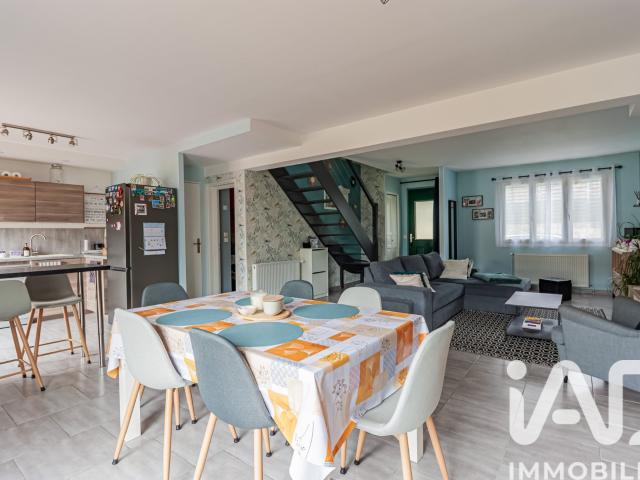Maison vente à Fontainebleau, Montcourt-fromonville