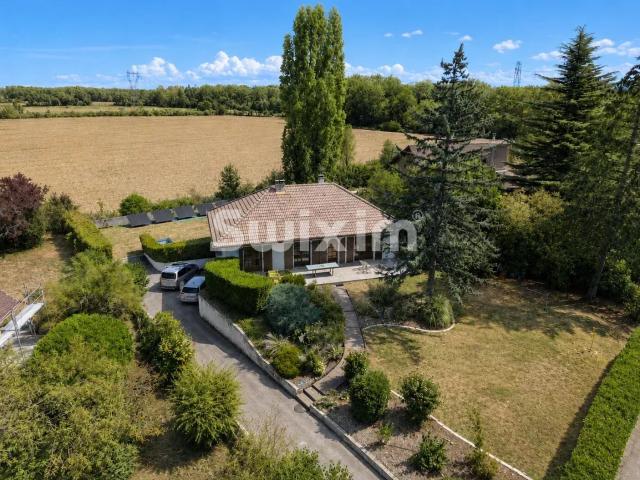 Maison vente à Gex, Saint-genis-pouilly