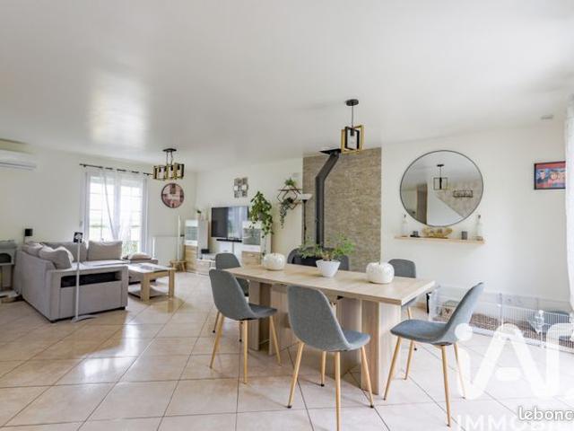 Maison vente à Bernay, Canappeville
