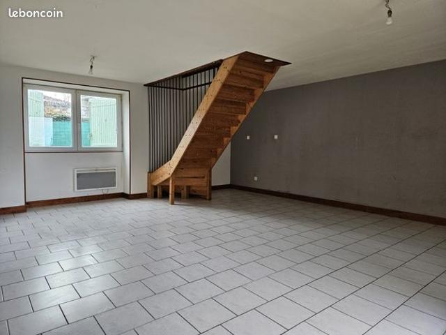 Maison vente à Nérac, Vianne