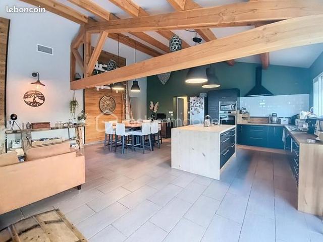 Maison vente à Cognac, Mons