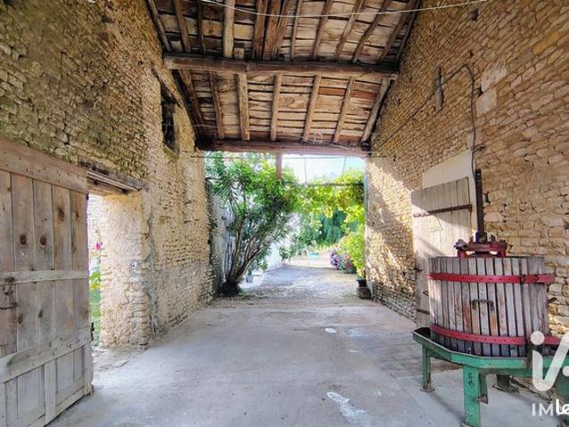 Maison vente à Fontenay-le-Comte, Fontenay-le-comte