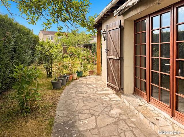 Maison vente à Palaiseau, Sainte-geneviève-des-bois