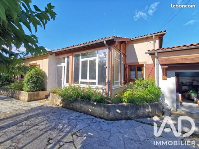 Maison vente à Figeac, Carayac