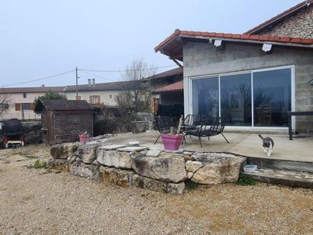 Maison vente à Nantua, Jujurieux