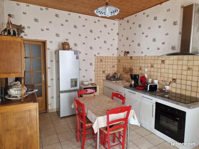 Maison vente à Fontenay-le-Comte, La Taillée