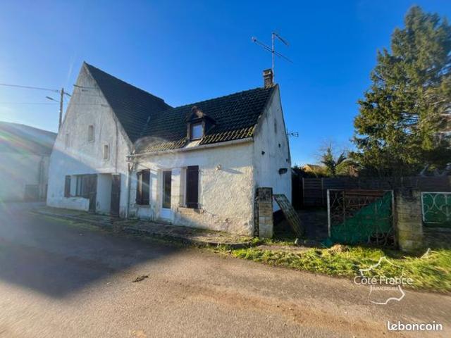 Maison vente à Cosne-Cours-sur-Loire, Champlemy