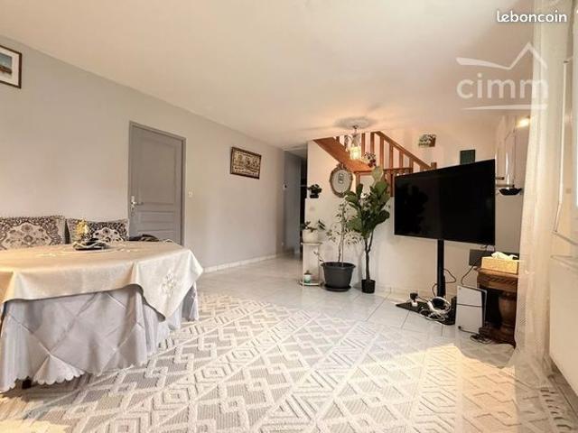 Maison vente à Blois, Champigny-en-beauce
