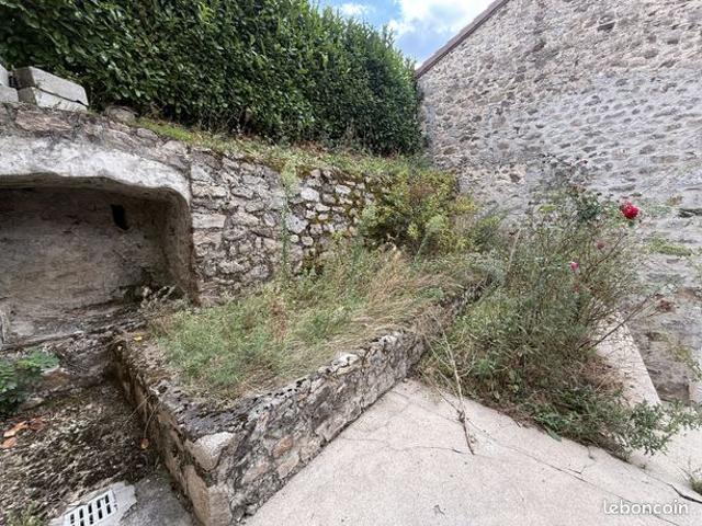 Maison vente à Tournon-sur-Rhône, Saint-julien-vocance