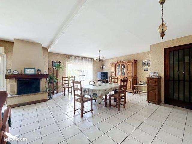 Maison vente à Lesparre-Médoc, Arsac