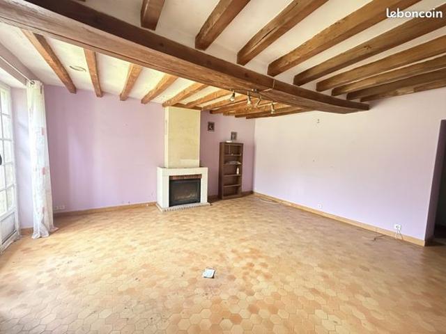 Maison vente à Vienne, Anjou